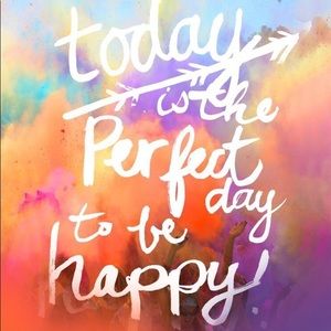 Don’t Worry Be Happy And Shop!!! 🙂👛👜